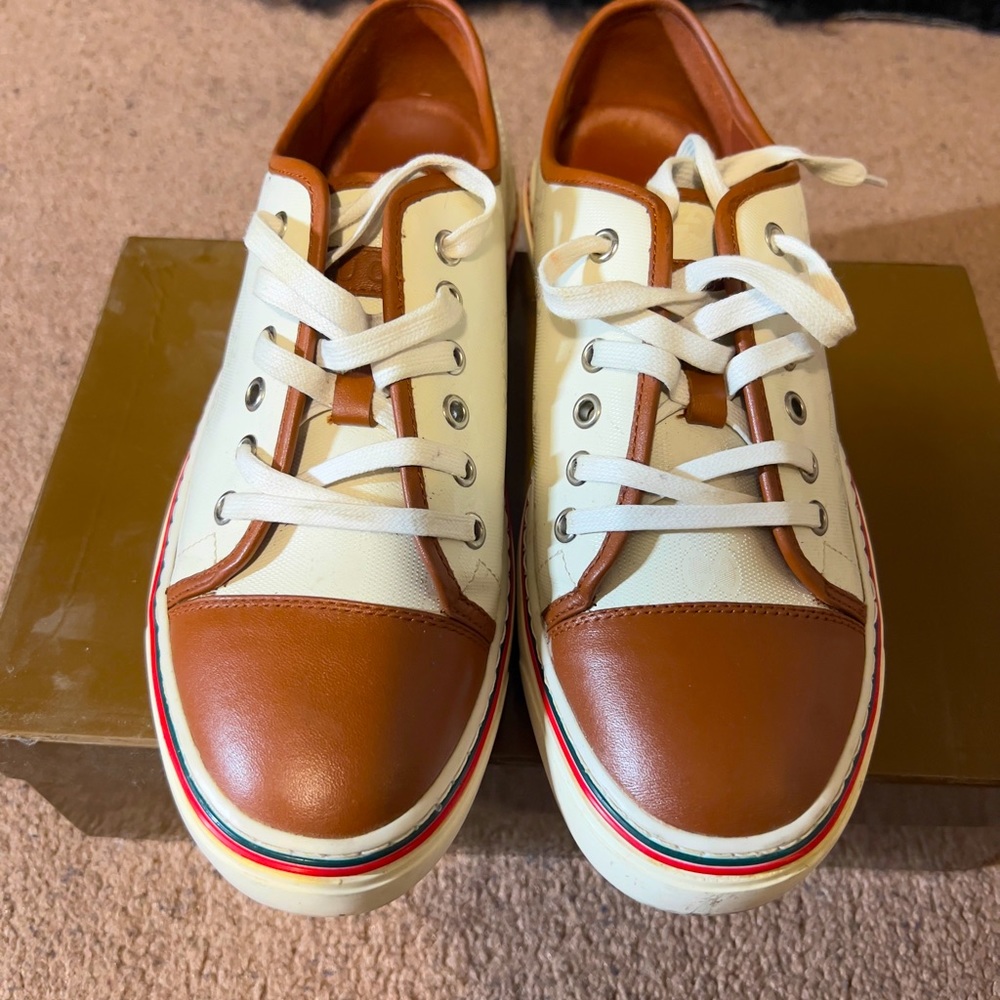 Gucci sneakers